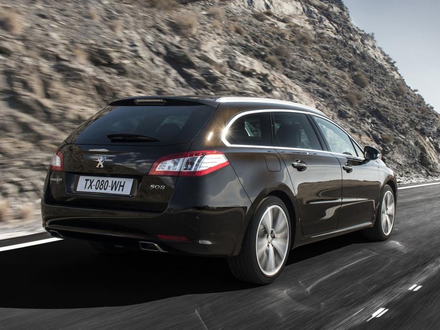  Peugeot 508 GT SW 2014 года  (фото 6 из 10)